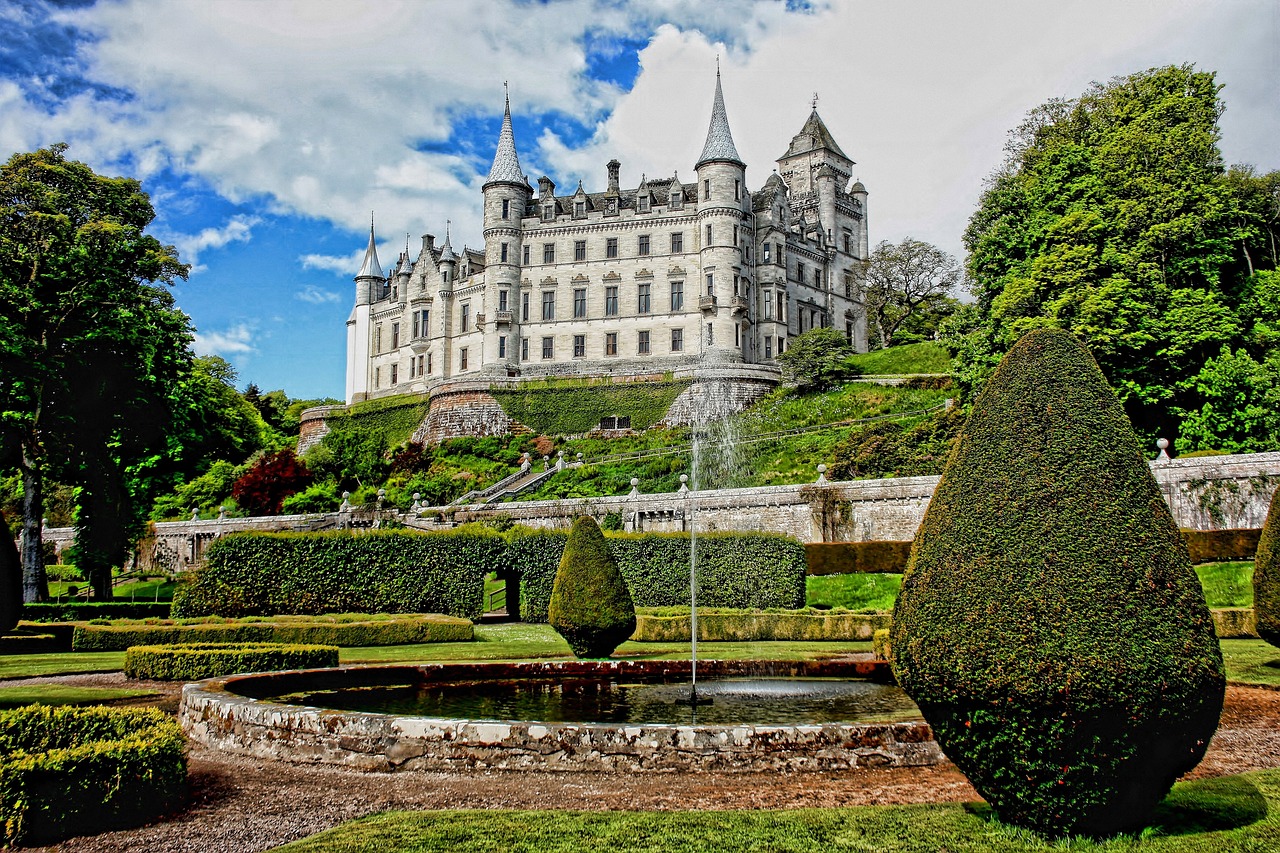 Dunrobin Castle on a NC500 itinerary 