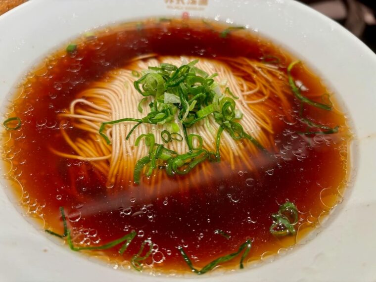 songhelou noodles red sauce